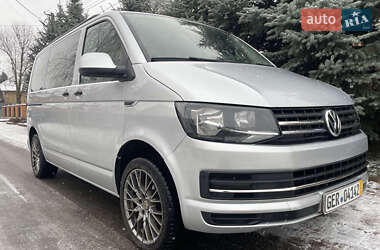Мінівен Volkswagen Multivan 2016 в Києві