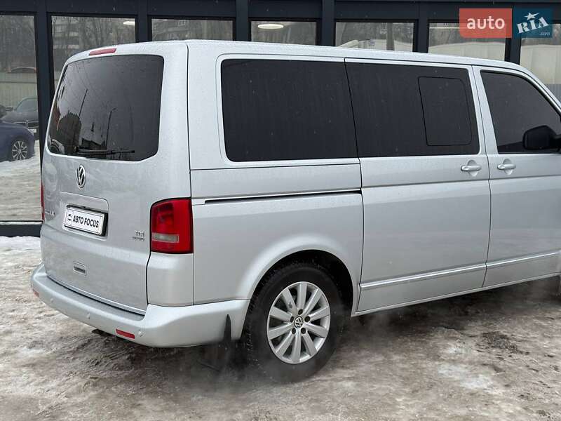 Минивэн Volkswagen Multivan 2011 в Киеве фото 6 Минивэн Volkswagen Multivan 2011 в Киеве