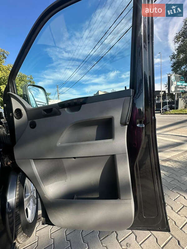 Минивэн Volkswagen Multivan 2005 в Ивано-Франковске