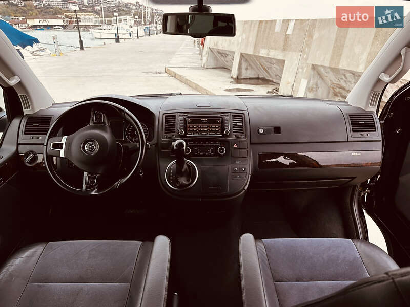 Минивэн Volkswagen Multivan 2014 в Одессе