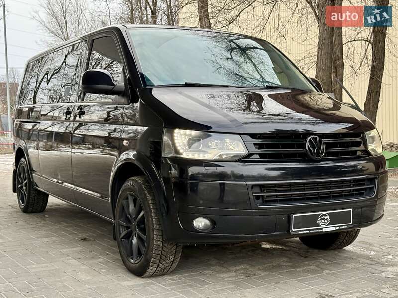 Минивэн Volkswagen Multivan 2015 в Днепре