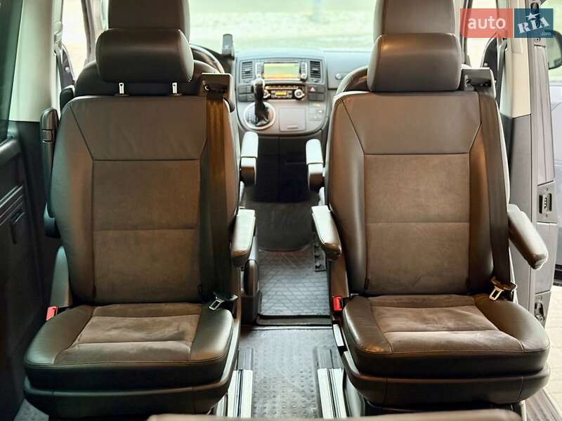 Минивэн Volkswagen Multivan 2015 в Днепре
