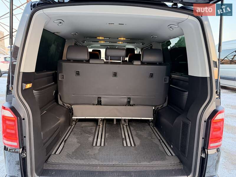 Минивэн Volkswagen Multivan 2015 в Черновцах