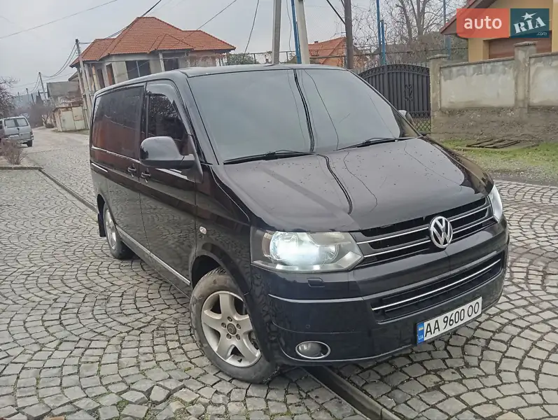 Volkswagen Multivan 2010