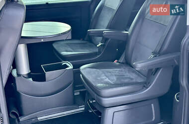 Минивэн Volkswagen Multivan 2011 в Киеве