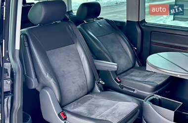Минивэн Volkswagen Multivan 2011 в Киеве