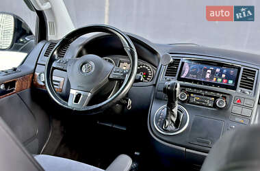 Минивэн Volkswagen Multivan 2011 в Киеве