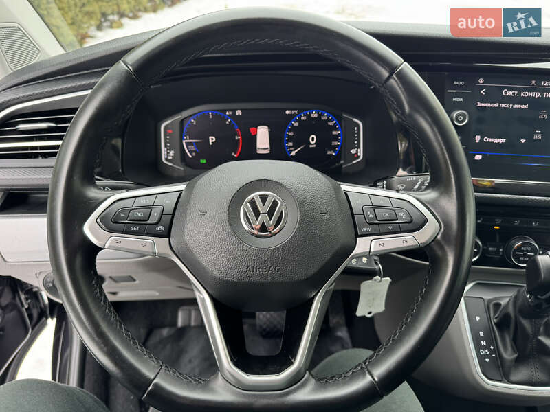 Минивэн Volkswagen Multivan 2020 в Луцке