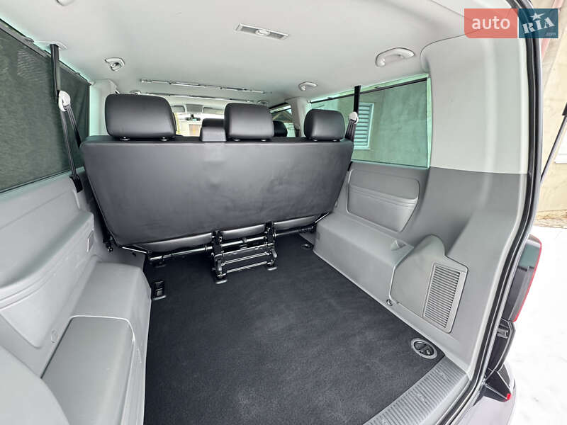 Минивэн Volkswagen Multivan 2020 в Луцке