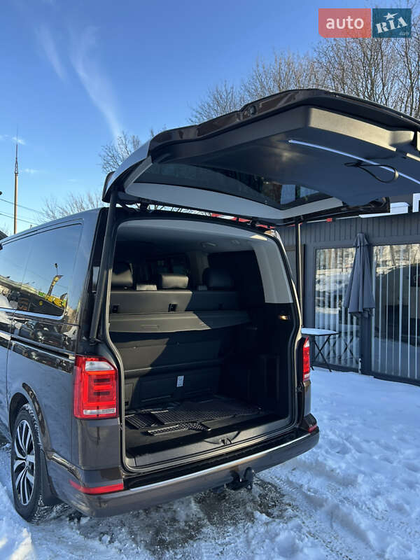Минивэн Volkswagen Multivan 2017 в Виннице