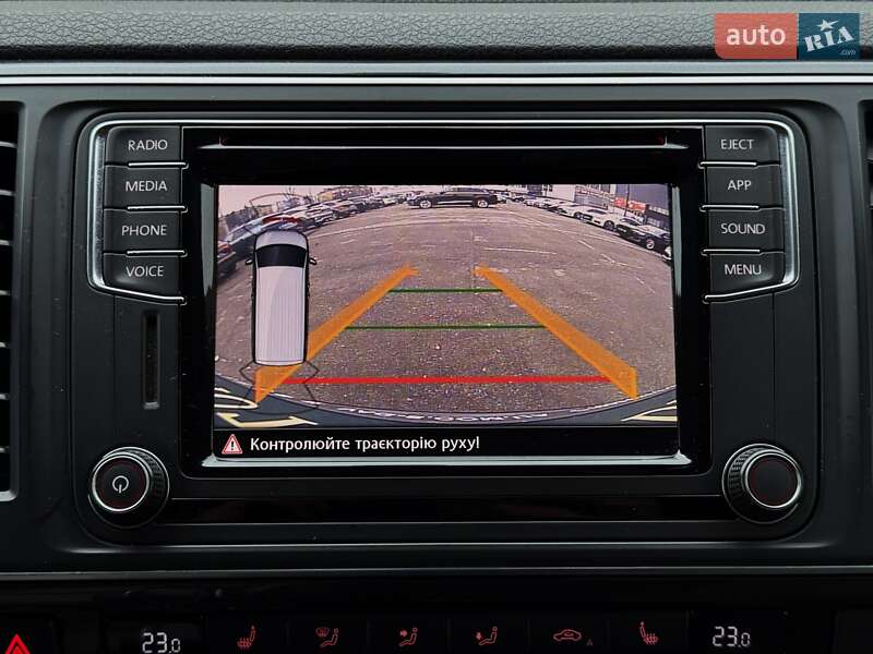 Минивэн Volkswagen Multivan 2018 в Киеве