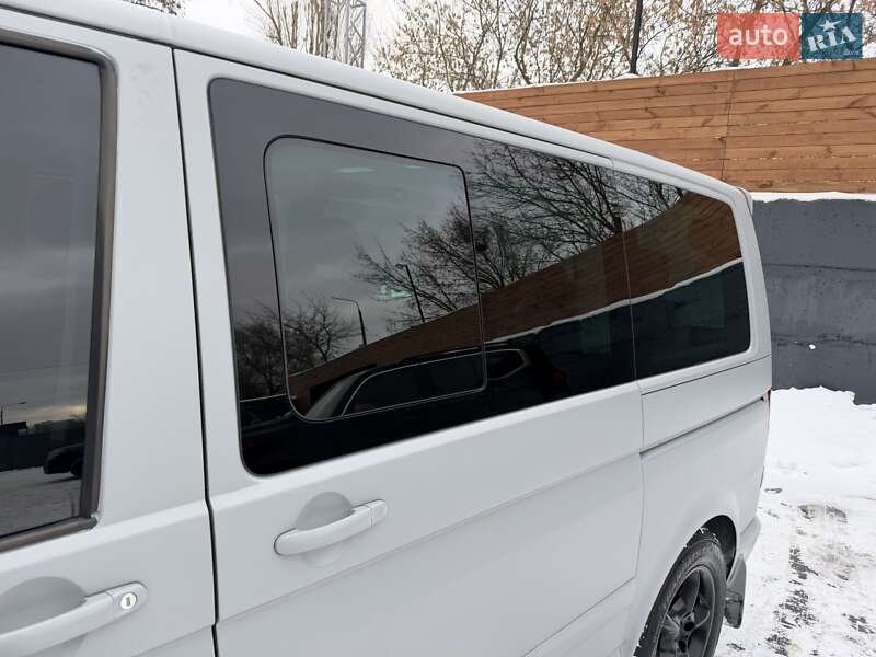 Минивэн Volkswagen Multivan 2004 в Киеве фото 9 Минивэн Volkswagen Multivan 2004 в Киеве