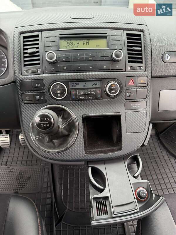 Минивэн Volkswagen Multivan 2004 в Киеве фото 27 Минивэн Volkswagen Multivan 2004 в Киеве