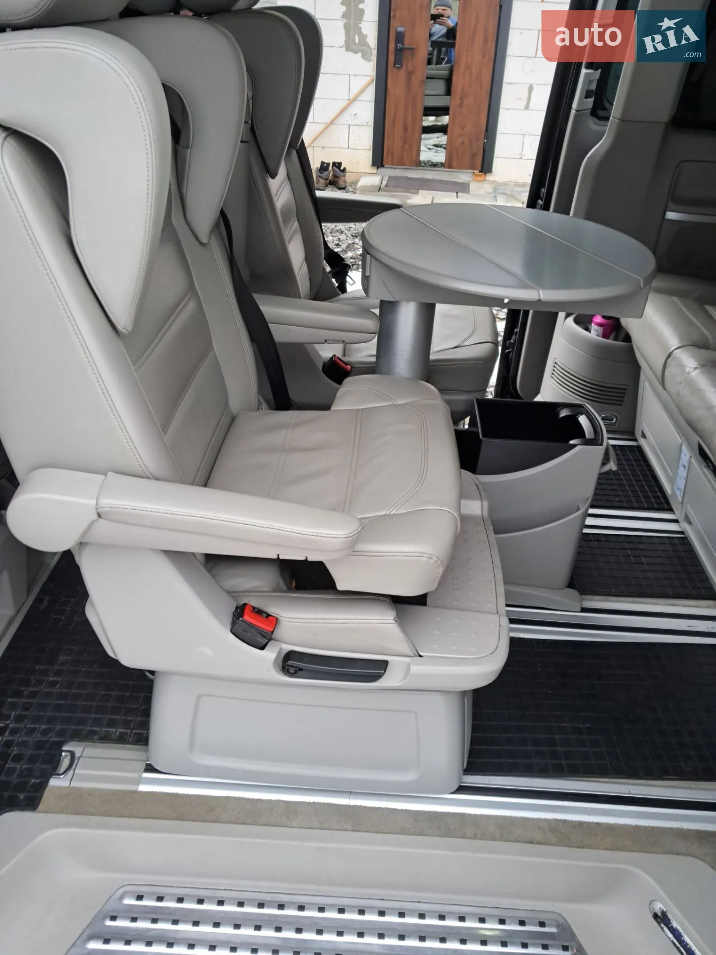 2016 Volkswagen Multivan - мініатюра 28