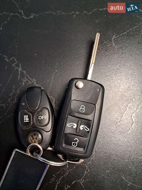 Минивэн Volkswagen Multivan 2016 в Хусте фото 36 Минивэн Volkswagen Multivan 2016 в Хусте