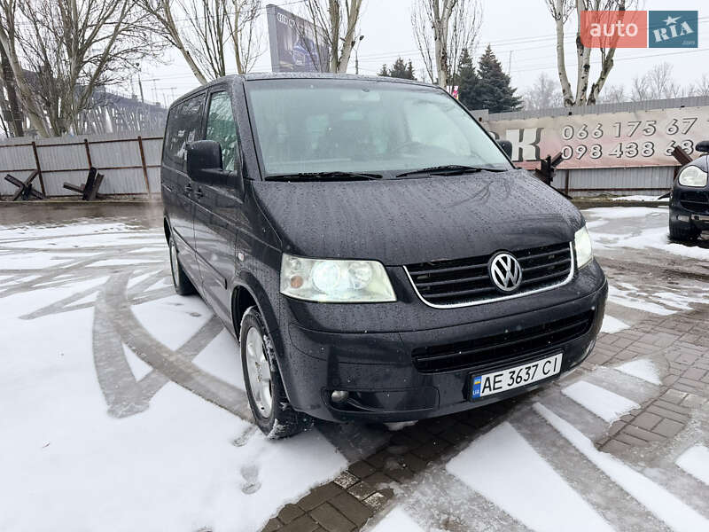 Минивэн Volkswagen Multivan 2008 в Днепре