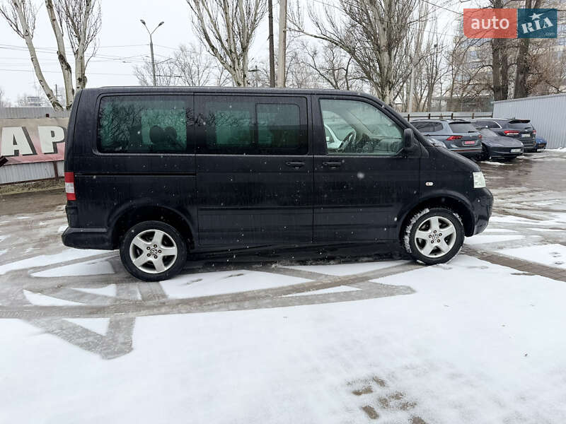 Минивэн Volkswagen Multivan 2008 в Днепре