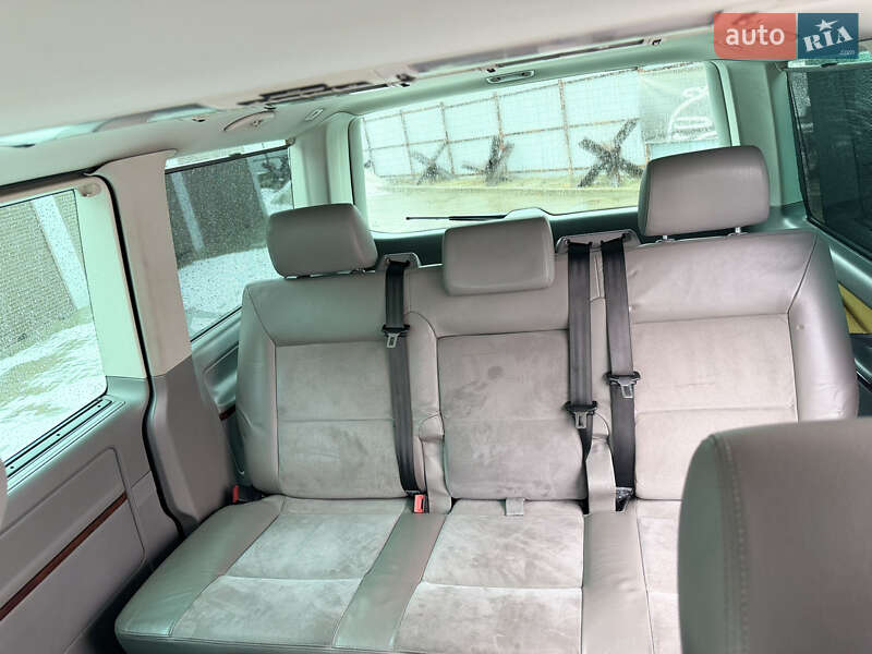 Минивэн Volkswagen Multivan 2008 в Днепре