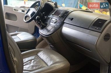 Минивэн Volkswagen Multivan 2006 в Киеве