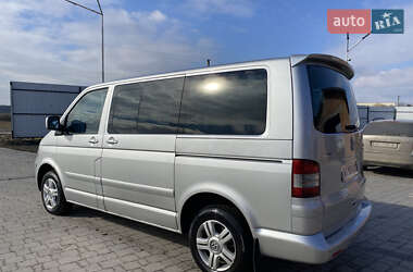 Минивэн Volkswagen Multivan 2006 в Львове