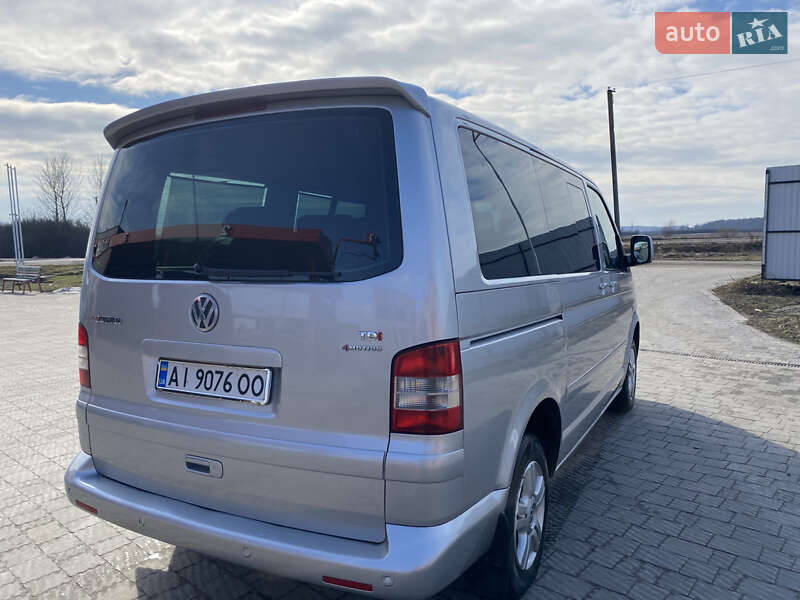 Минивэн Volkswagen Multivan 2006 в Львове