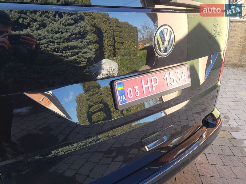 Минивэн Volkswagen Multivan 2017 в Луцке фото 24 Минивэн Volkswagen Multivan 2017 в Луцке