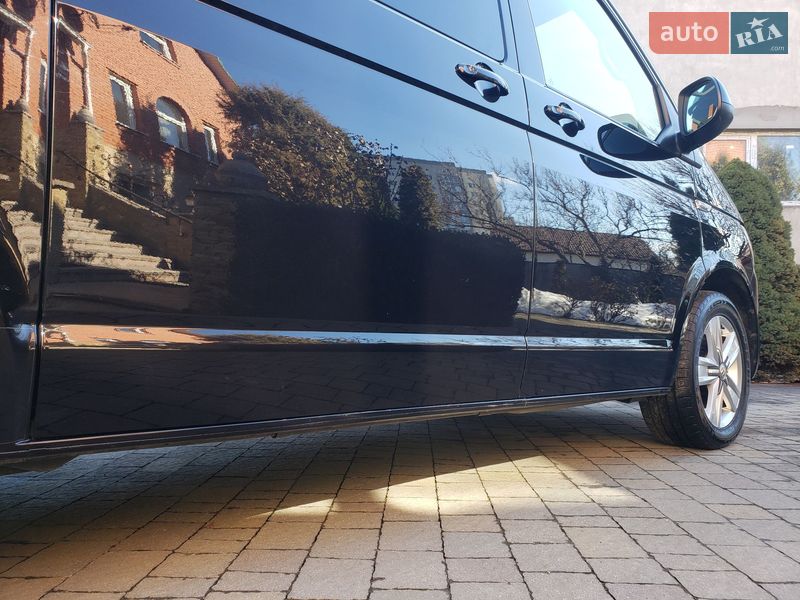 Минивэн Volkswagen Multivan 2017 в Луцке фото 33 Минивэн Volkswagen Multivan 2017 в Луцке