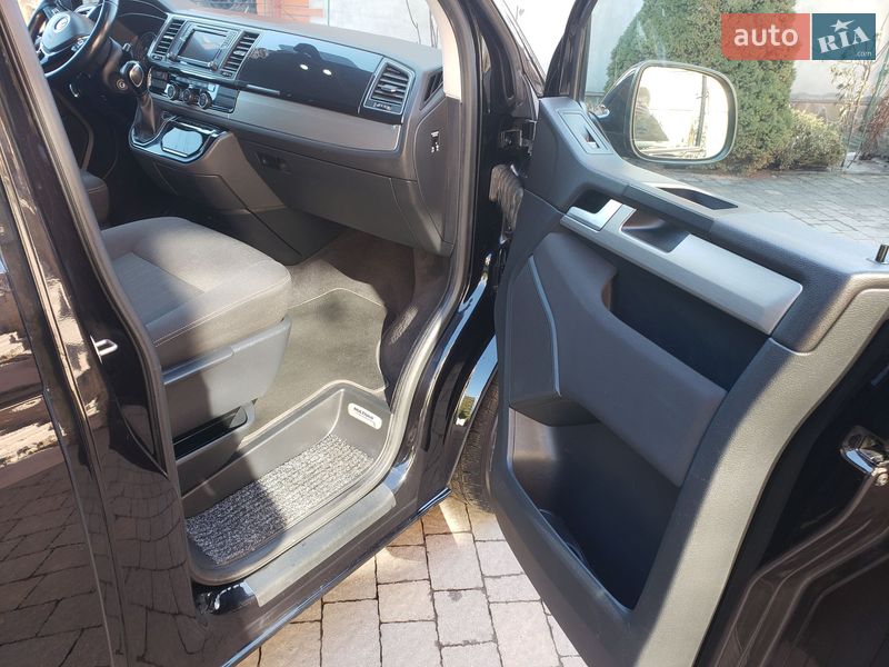 Минивэн Volkswagen Multivan 2017 в Луцке фото 58 Минивэн Volkswagen Multivan 2017 в Луцке
