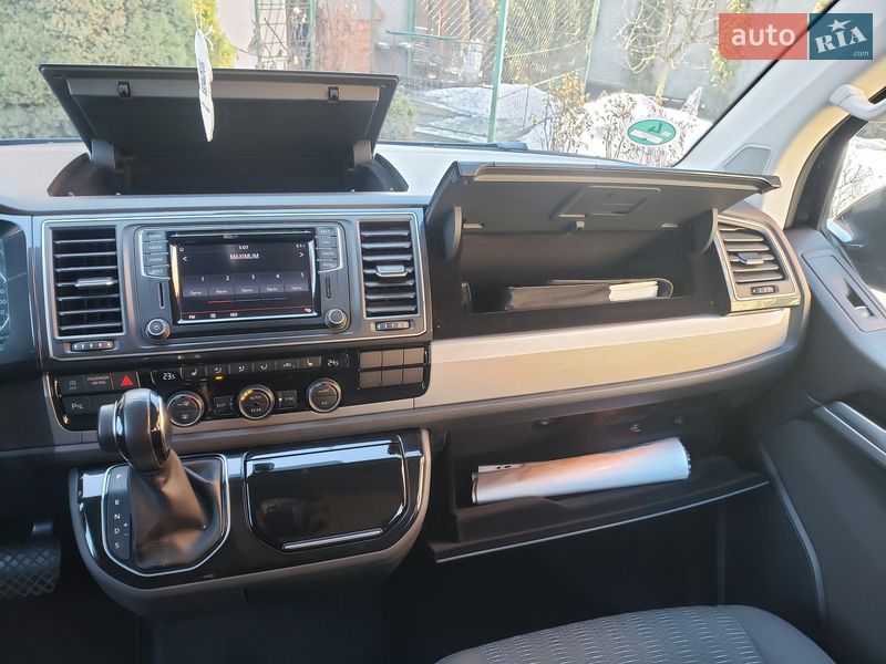 Минивэн Volkswagen Multivan 2017 в Луцке фото 66 Минивэн Volkswagen Multivan 2017 в Луцке