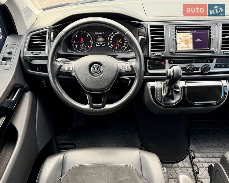 Минивэн Volkswagen Multivan 2019 в Киеве