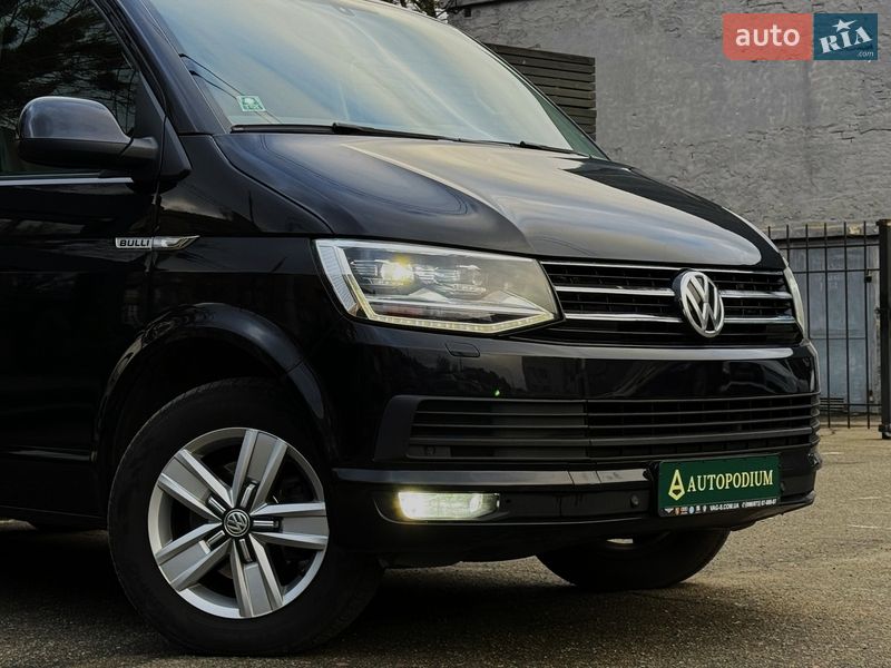 Минивэн Volkswagen Multivan 2018 в Киеве