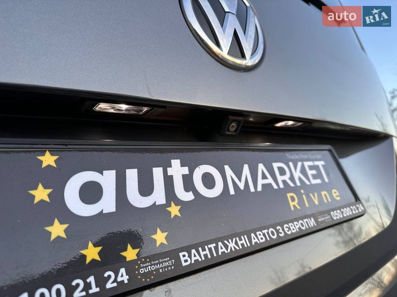 Минивэн Volkswagen Multivan 2020 в Ровно