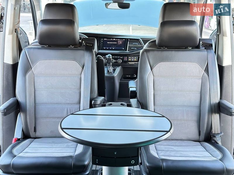 Минивэн Volkswagen Multivan 2020 в Ровно