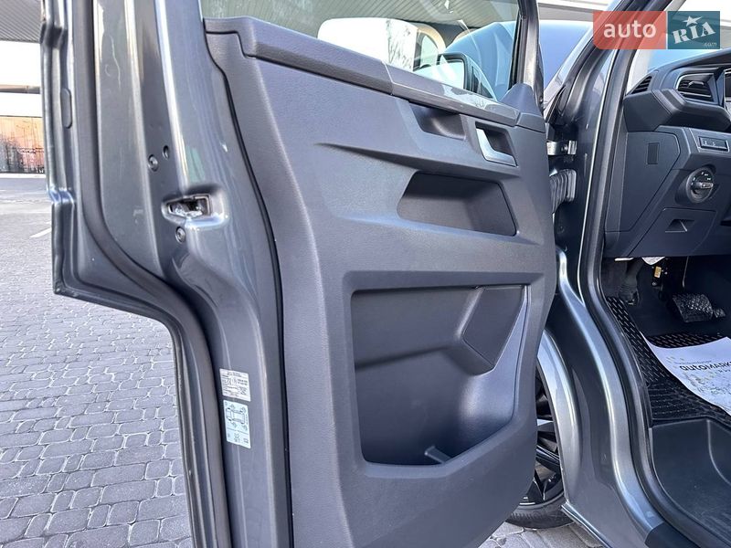 Минивэн Volkswagen Multivan 2020 в Ровно