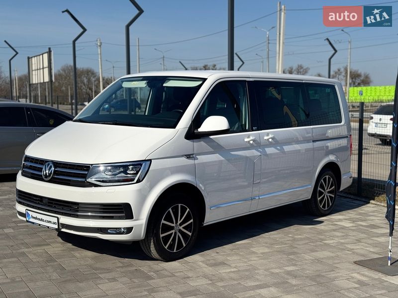 Минивэн Volkswagen Multivan 2017 в Ровно