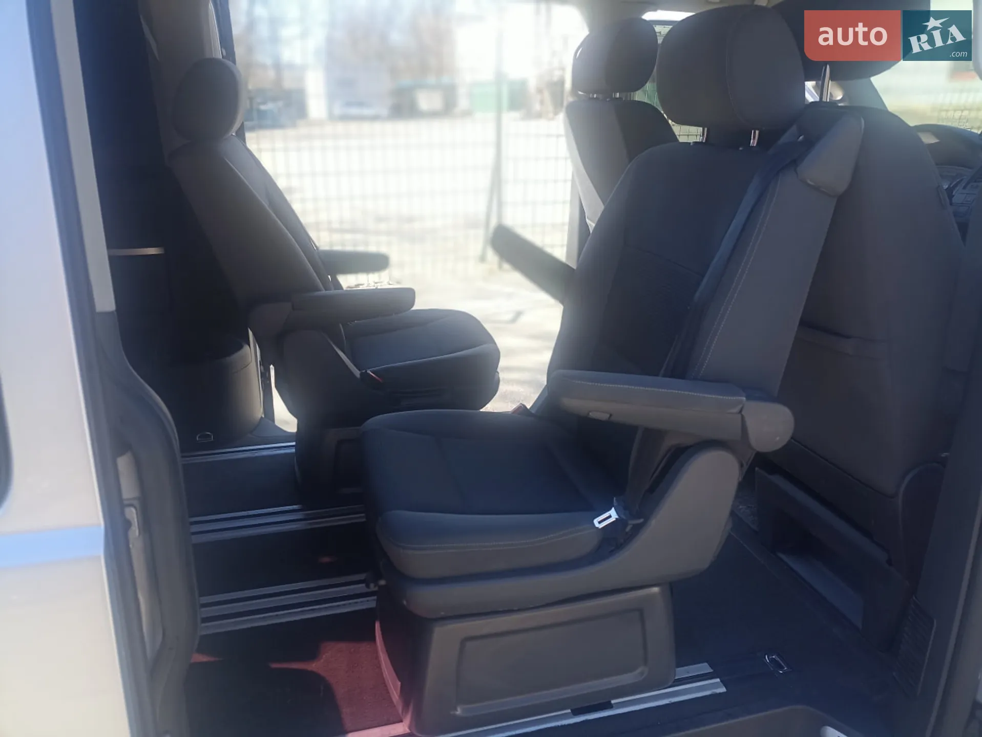 2010 Volkswagen Multivan - мініатюра 56