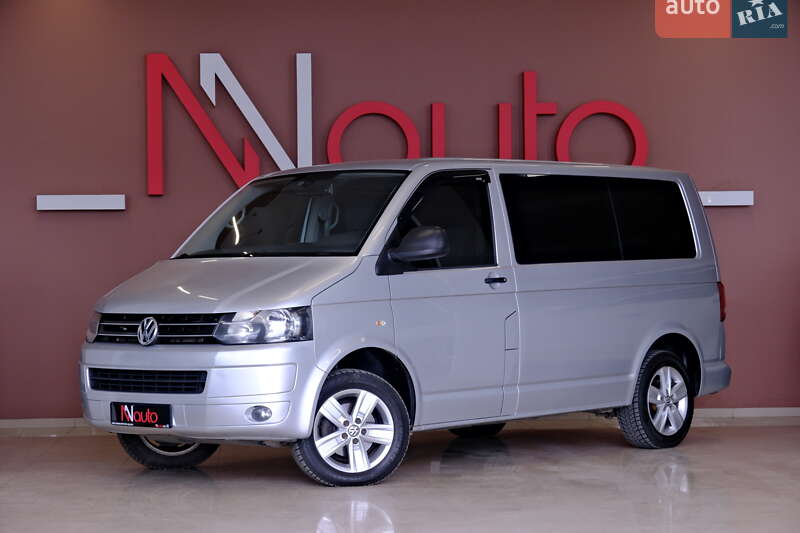 Volkswagen Multivan 2012