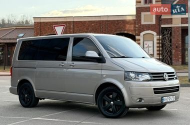Мінівен Volkswagen Multivan 2010 в Києві