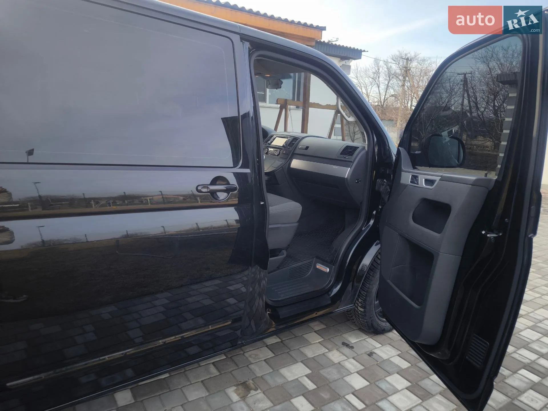 2010 Volkswagen Multivan - мініатюра 23