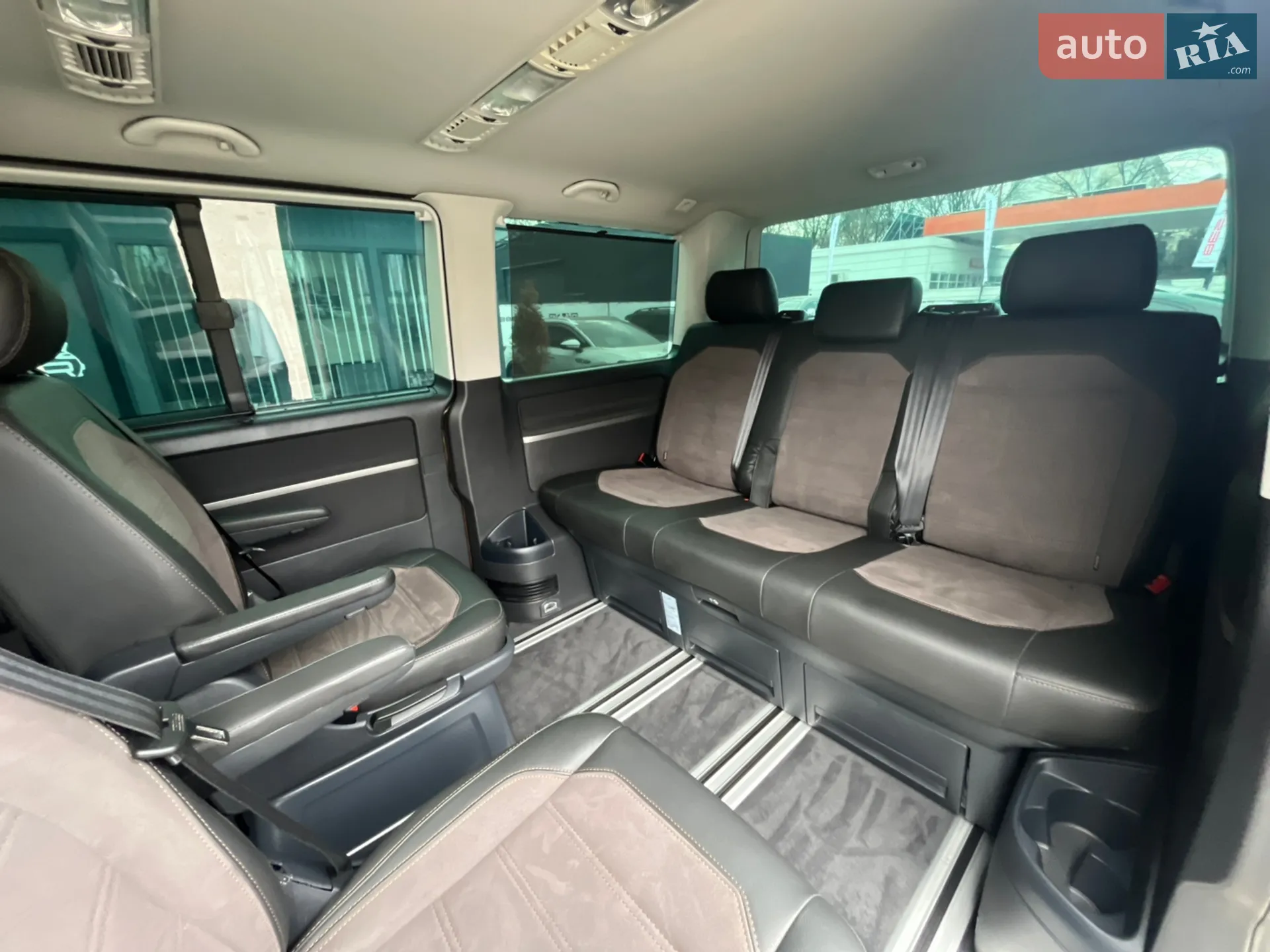 2017 Volkswagen Multivan - мініатюра 22