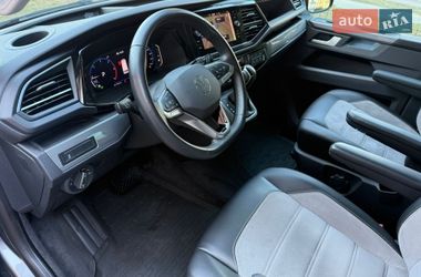 Минивэн Volkswagen Multivan 2023 в Киеве