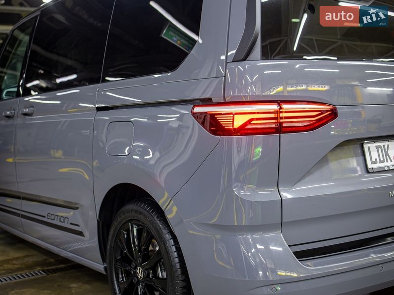 Минивэн Volkswagen Multivan 2022 в Черновцах