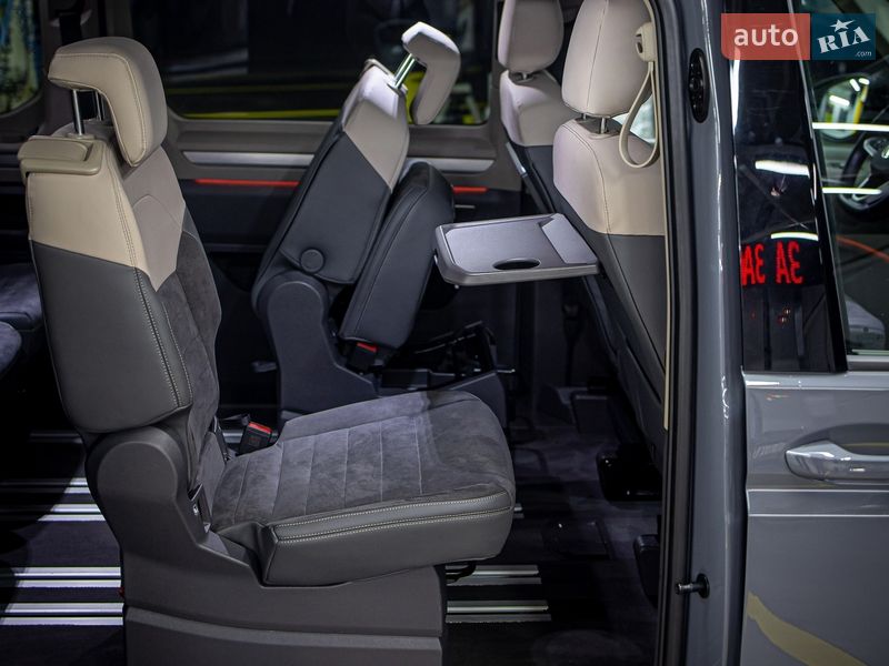 Минивэн Volkswagen Multivan 2022 в Черновцах