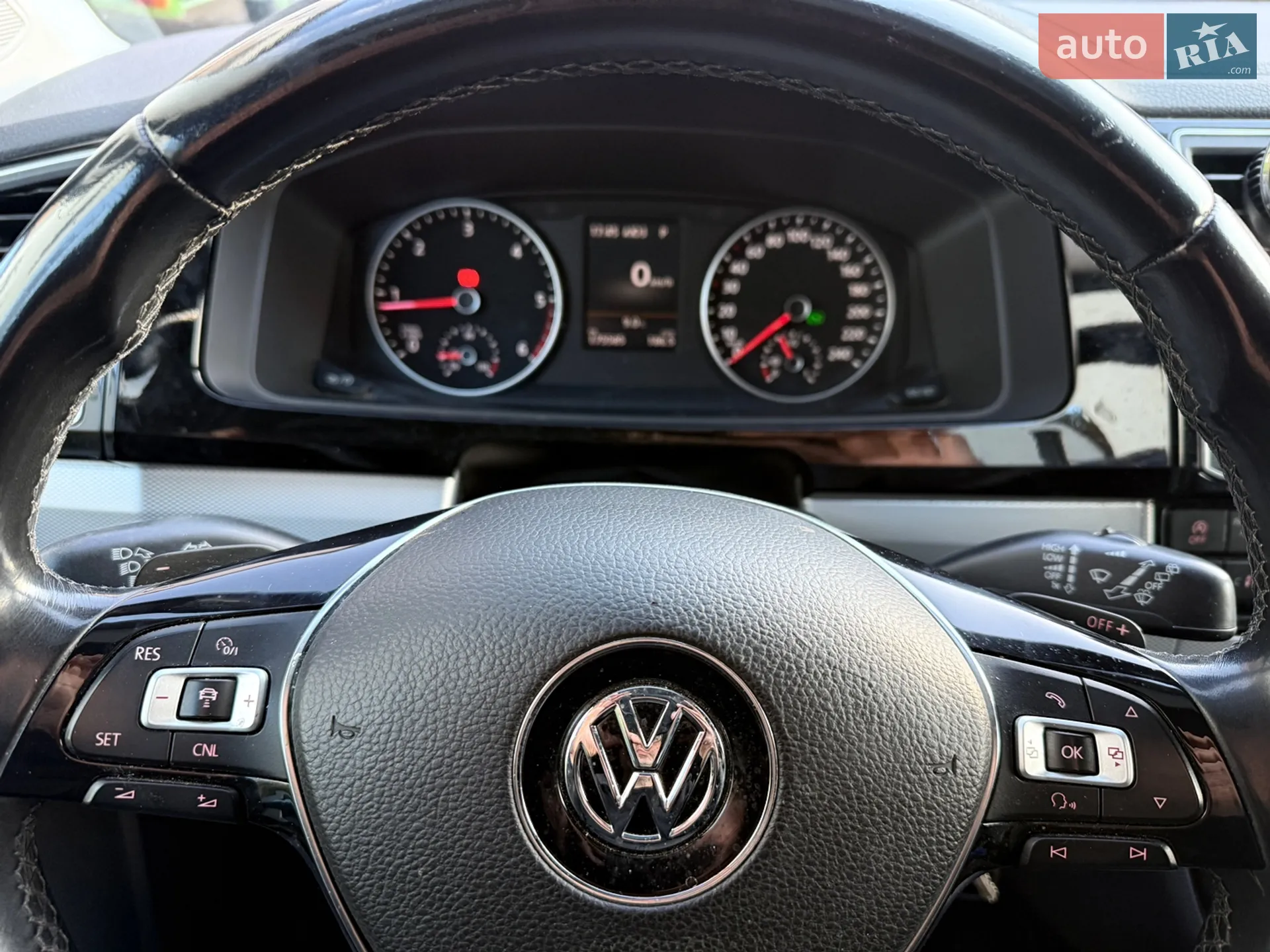 2016 Volkswagen Multivan - мініатюра 16