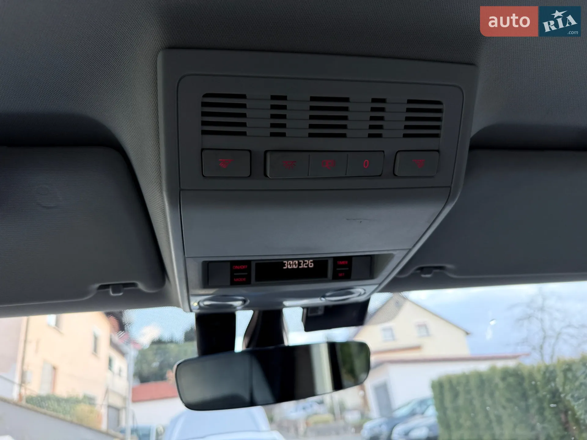 2016 Volkswagen Multivan - мініатюра 20