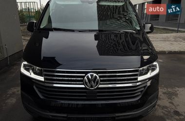 Минивэн Volkswagen Multivan 2022 в Киеве