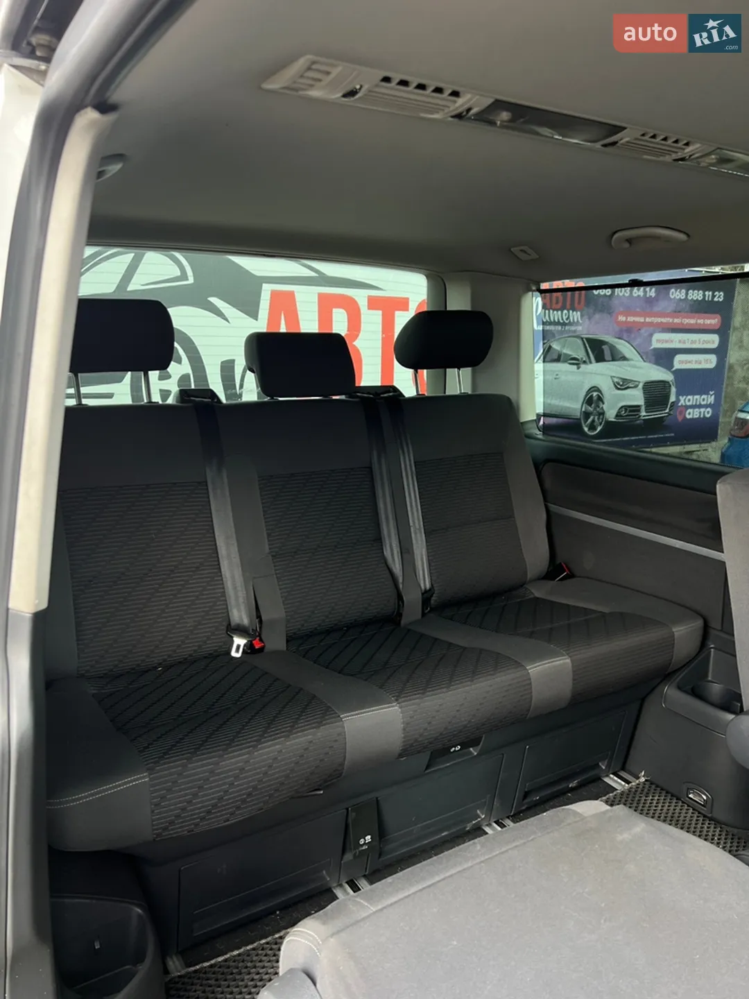 2010 Volkswagen Multivan - мініатюра 19