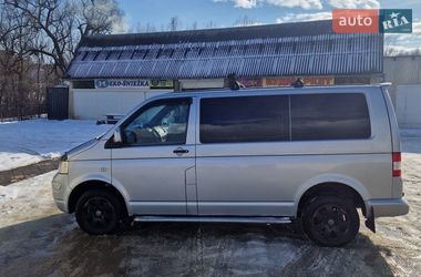 Минивэн Volkswagen Multivan 2004 в Сторожинце