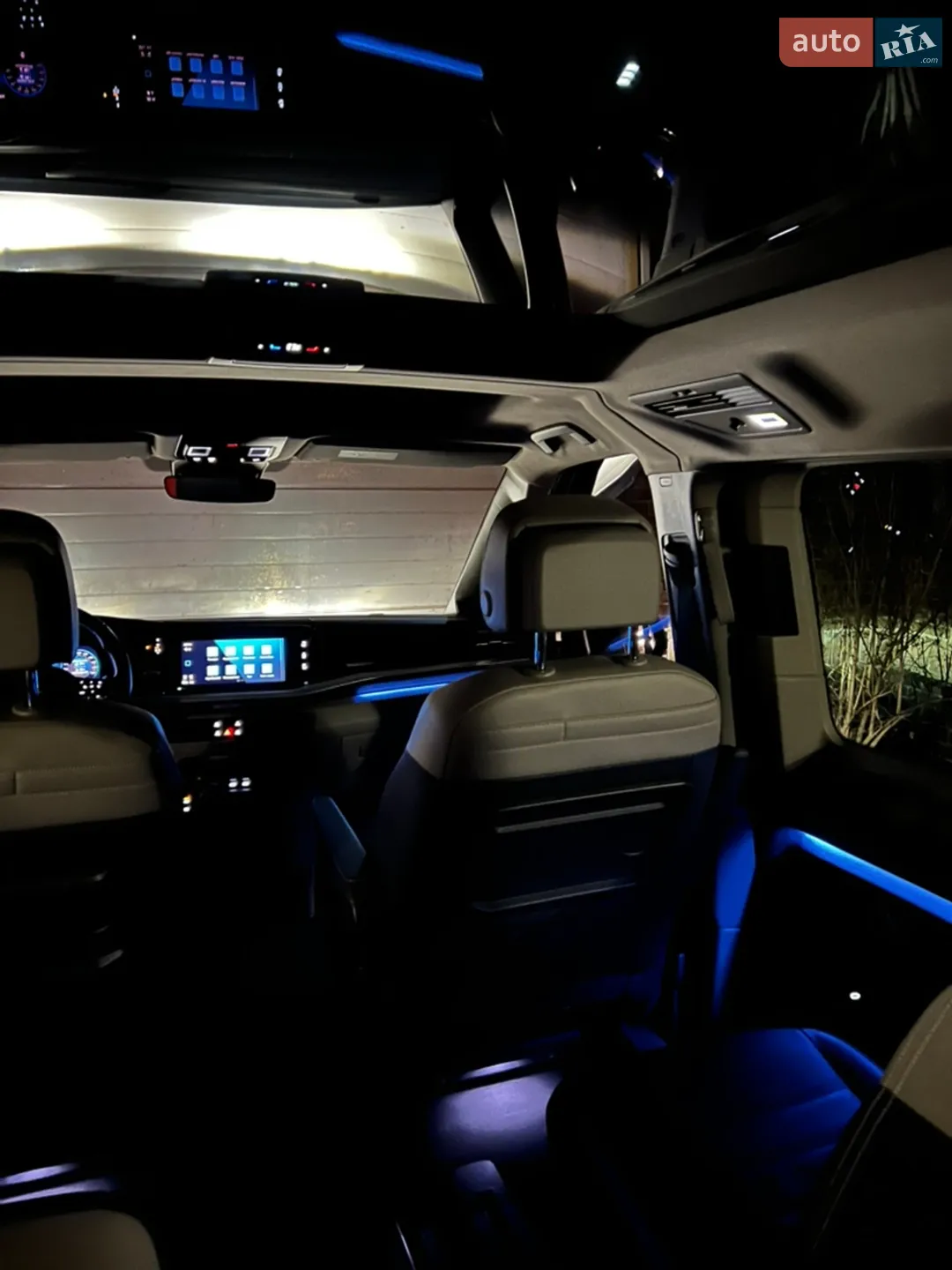 2021 Volkswagen Multivan - мініатюра 15
