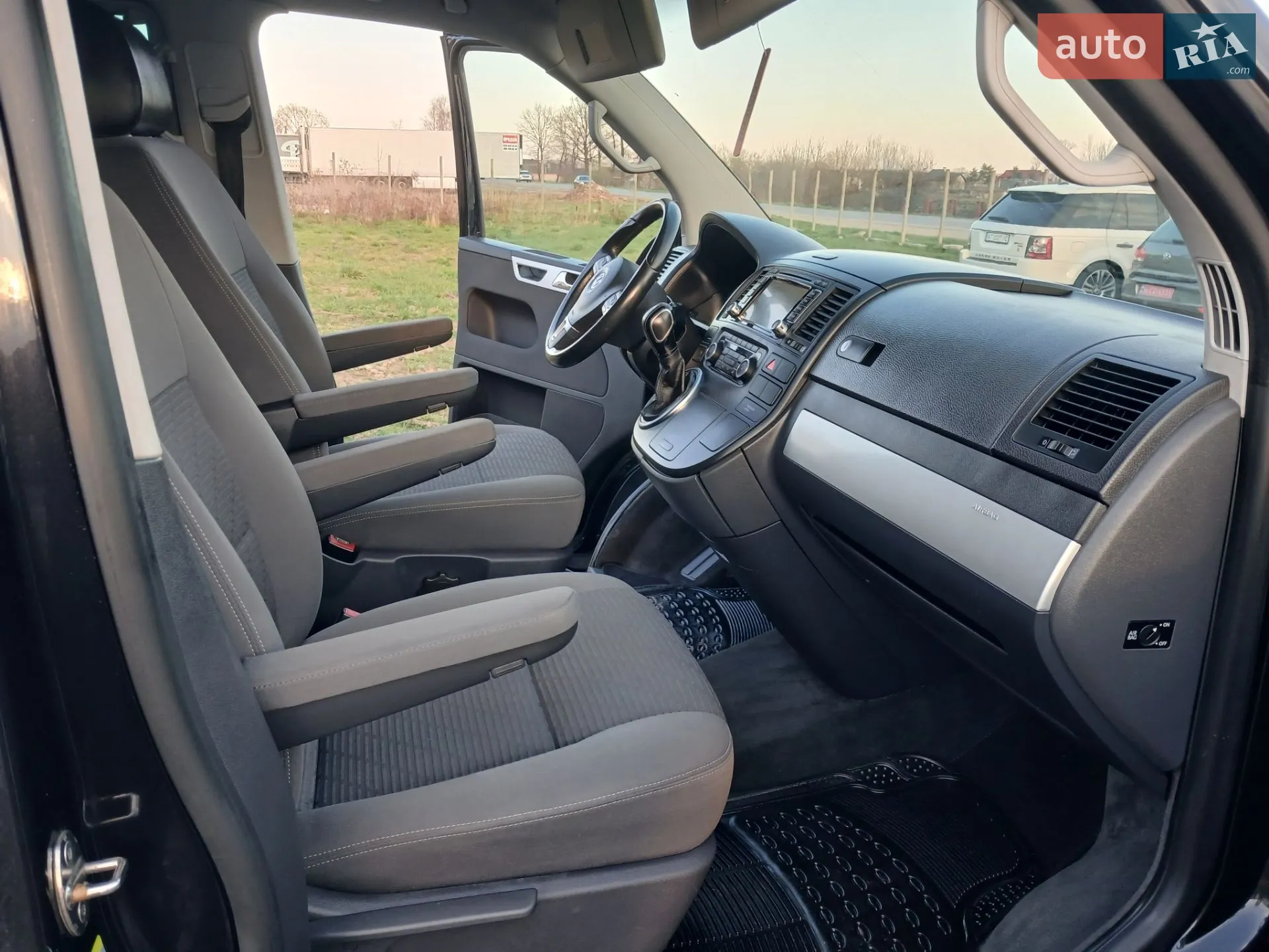 2011 Volkswagen Multivan - мініатюра 43